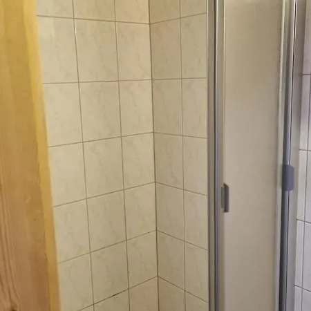 Zur Stilli Dorf 다보스